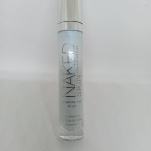 Naked skin highlighting fluid